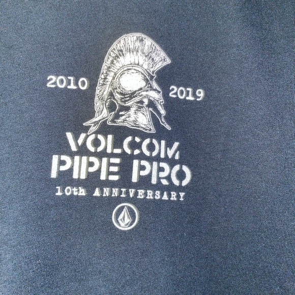 Volcom t shirt - Picture 2 of 3